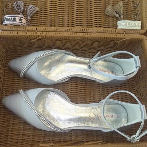 Casual Bride Wedding Flats Pointed Toe Satin Ballerians Women Shoes Ankle Buckle Strap Crystals Evening Party Flats Sliver