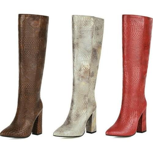 2021 New Women Knee High Boots PU Leather Pointed Toe Women Square High Heel Boots Snake Print Gun Red Silver Womens Shoes