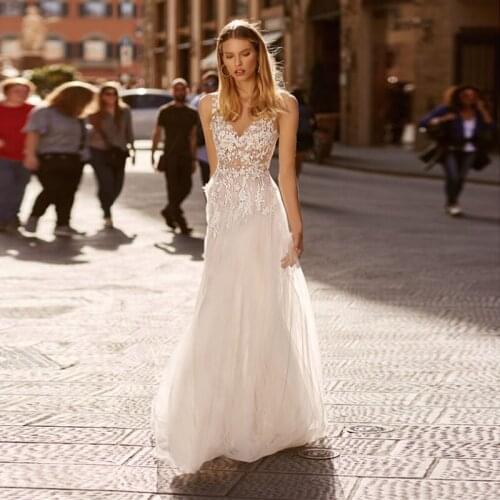 Bohemian Wedding Dresses V-Neck Lace Appliques Custom Made Bride Dress Beach A line Wedding Gowns 2020 Vestido De Noiva Sereia