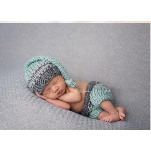 Free shipping, Baby hat and pants sets , Baby long tail Hat and shorts newborn Knitted Photography Props size:0-1m,3-4m