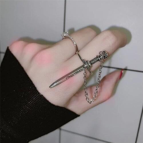 New Unisex Gothic Punk Skull Sword Movable Plug-in Finger Ring Medieval Knight Dagger Chain Ring Band Vintage Statement Jewelry