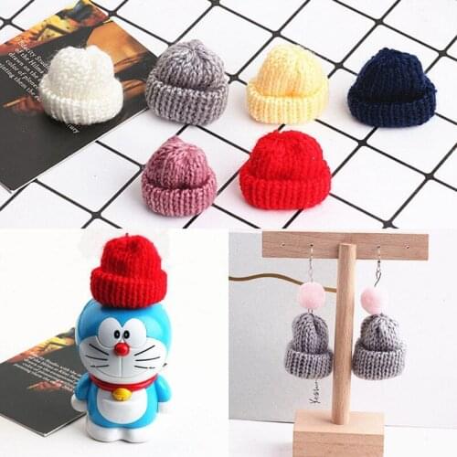 10pcs Knitted Wool Hat Charms Lovely Cold Winter Hats Earrings Pendants DIY Jewelry Making Accessories Doll Decorative Cap FX472