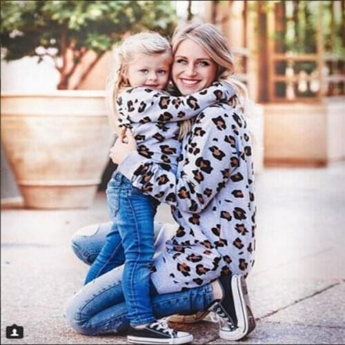 Mother&Kids Family Matching Women Girl Boys Fashion Autumn Sweatshirt Tops Clothes Leopard Print Pullover Tops