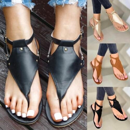 2021 Hot Sale Summer Women Flip Flops Clip Foot Buckle Rivet Faux Leather Flat Heel Anti-slip Roman Sandals For Beach Casual