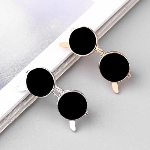 Trendy Black Enamel Sunglasses Pin Glasses Lapel Pins Summer Cool Badges Brooches for Men Women Unisex Minimal Jewelry
