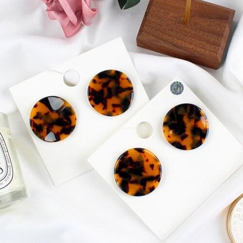 New Korean Earrings Tortoiseshell Stud Earrings For Women Vintage Geometric Big Round Leopard Earring Fashion Party Jewelry Gift