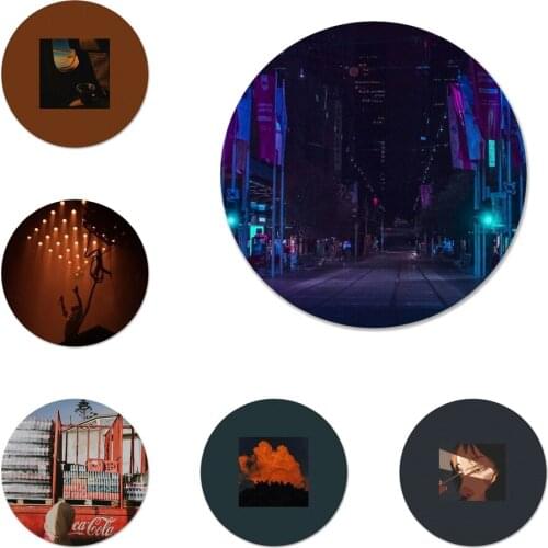 Light and shadow art Icons Pins Badge Decoration Brooches Metal Badges For Backpack Decoration 58mm