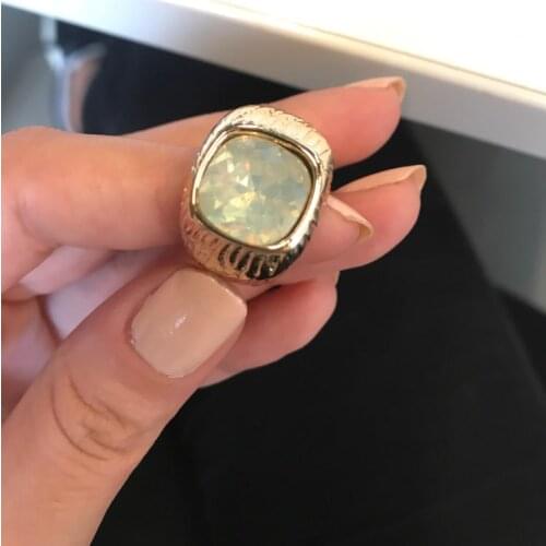 Classic Gold Color Plating Mint Stone Wide Ring 17mm Diameter Ring For Women Jewelry