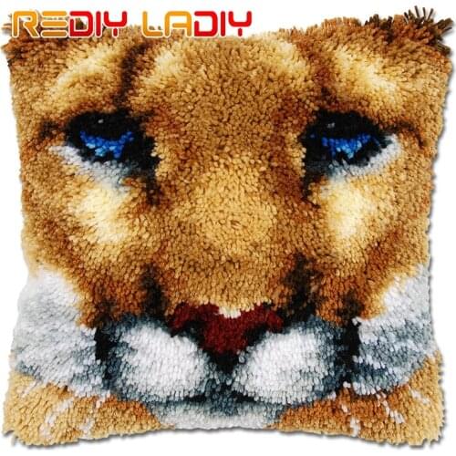 Latch Hook Kit Queen of Lion Cushion Cover Pre-Printed Color Canvas Crocheting Arts & Crafts Pillow Case Sofa Pillows Home Decor