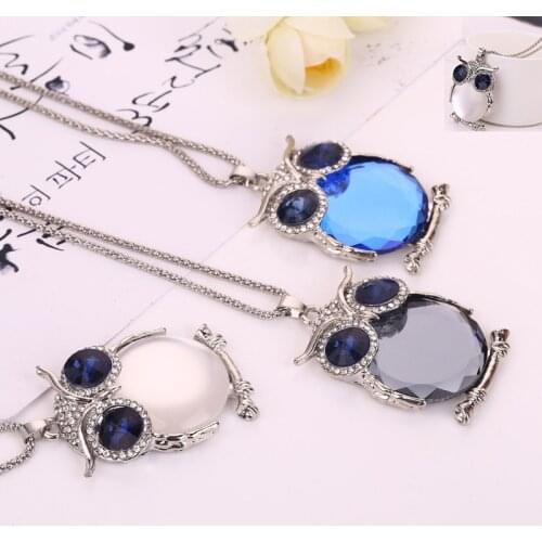 Fashion Cute Blue White Owl Crystal Pendant Necklace Rhinestone Sweater Chain Long Necklace Party Jewelry for Women Wholesale