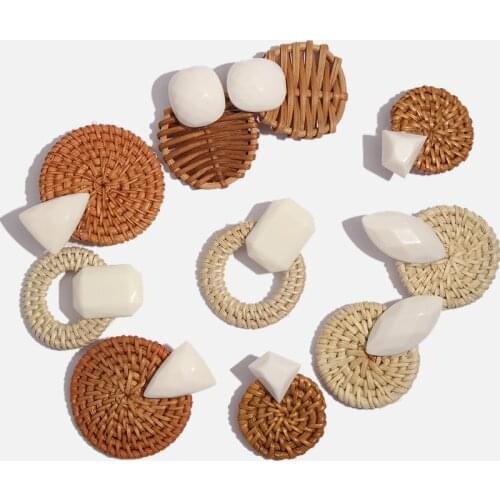 TIMEONLY Wooden Straw Weave Rattan Knit Vine Flowers Earrings for Women Hollow Floral African Womans Pendant Earrings Brincos