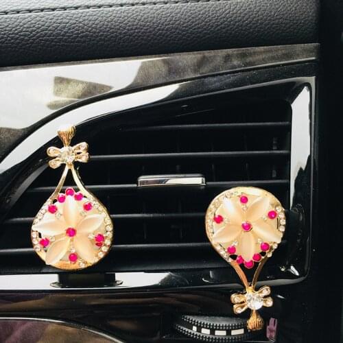 Diamond crystal car air outlet perfume clip car air freshener balm car interior accessories female gift