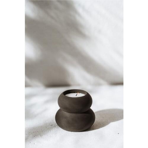  Candles And Candlesticks