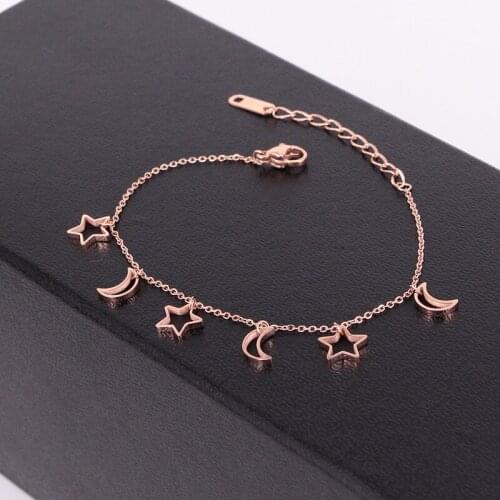 Fashion Stainless Steel Bangle Cute Hollow Moon Star Tassel Charm Chain Bracelet Woman Wedding Party Gift