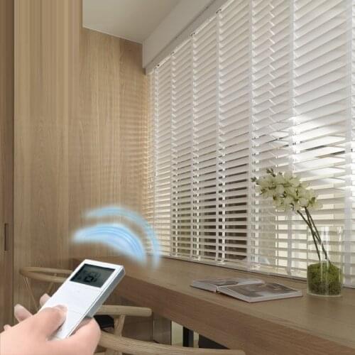 Electric Wood Blinds Motorized Basswood Shades Window Wooden Venetian Shutter 50mm Slat Customized Size DC 110 -240V Easy Fix