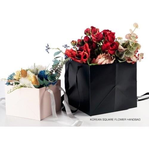 A Set Flower Packaging Gift Bags 3Pieces Different Sizes Florist Gift Packaging Box Gift Candy Cases Handbags With Handles Party