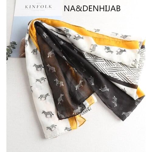 High quality grace beautiful fashion print zebra print cotton and linen shawls beach towels Muslim scarves fast shipping 10pcs