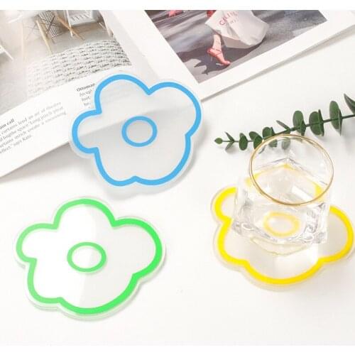 1pcs Korean Style Multicolor Flower Coaster Transparent Acrylic Coaster Cute Animal Fruit Flowers Cup Mat Household Kitchen Tool