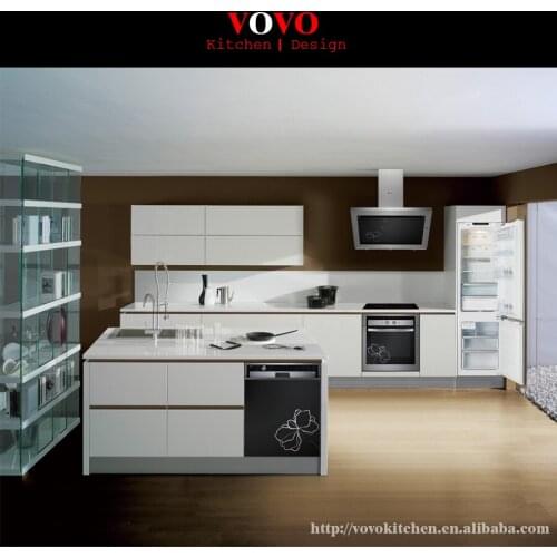 Handless kitchen cabinet in high gloss white