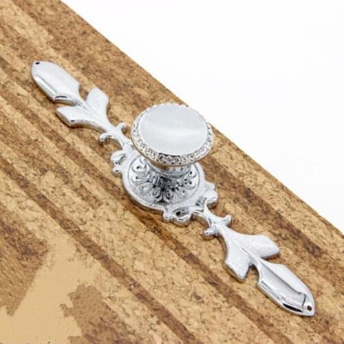 Fashion deluxe top quality golden silver black wardrobe wine cabinet cupboard door handles k9 crystal drawer tv cabinet knobs