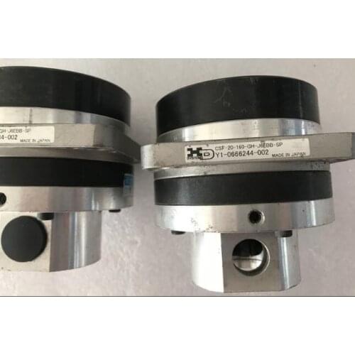 CSF-20-160 reducer 1: 160 8mm , used in good condition . 80% appearance new , good working , free shipping