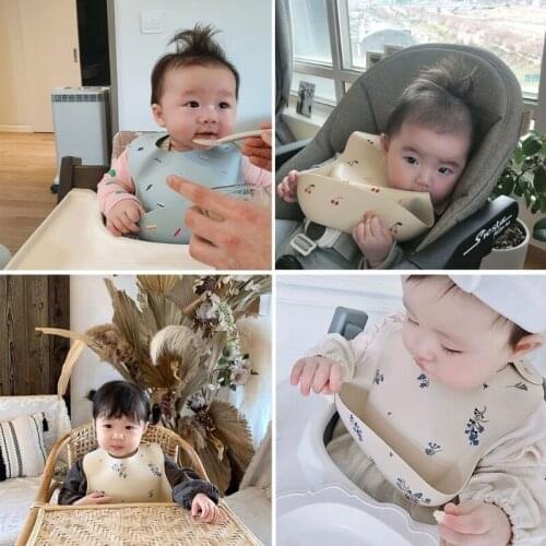 Cartoon Printing Baby Bibs Waterproof Soft Silicone Baby Feeding Catcher Adjustable Roll up Food Pocket for Infants