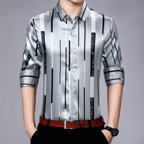 2021 Brand New Long Sleeve Men Social Shirt Streetwear Casual Striped Shirts Dress Mens Slim Regular Fit Clothes Fashions