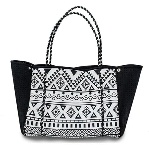 Summer Beach Bags for Women 2021 Flower and Colorful Handbags Summer Travel Bag Seaside Breeze Shoulder Bags Hot Sales Yoga Bag