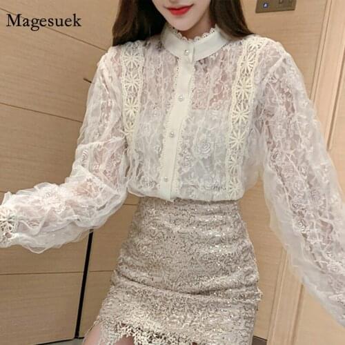 2021 Retro Palace Style Romantic Pearl Button Top Korea Lace Stitching Shirt Female Long Sleeve Stand-collar Women Blouse 12929