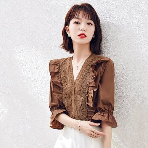 Korean Fashion White V-Neck Ruffles Blouses 2021 Summer Hook Flower Hollow Sweet Vintage Womens Shirt Half Sleeve Tops Femme