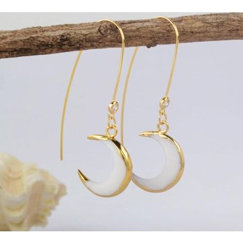 BOROSA Trendy Moon White Shell Dangle Earring Elegant Horn Shell Long Earring Gold Electroplated CZ Earrings for Women HD0187