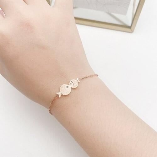Rose Gold Stainless Steel Bracelet for Women Fish with Rhinestone Eyes Hand Chain Hand Accessories Jewelry Best Gift