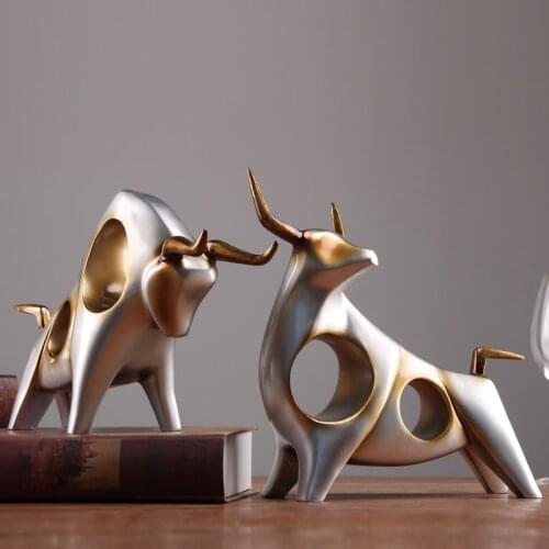Creative Hollow Cow Ornaments Abstract Animal Sculpture Crafts High-end Resin Home Office Decoration Accessories Christmas Gifts