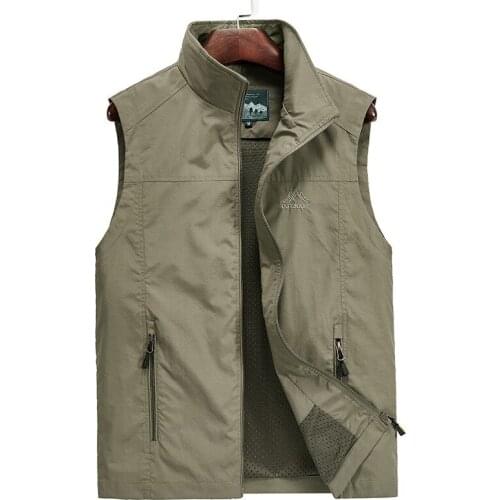 Mens Thin Vest 2021 Autumn Sleeveless Jackets Spring Summer Casual Travels Breathable Vest Outdoor Photographer Waistcoat 5XL
