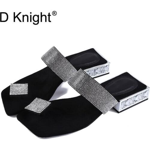 2020 Summer New Rhinestones Slipper Women Shoes Clip Toe Fairy Wind INS Thick Crystal Heel Sandals Shoes Woman Casual Flip Flops