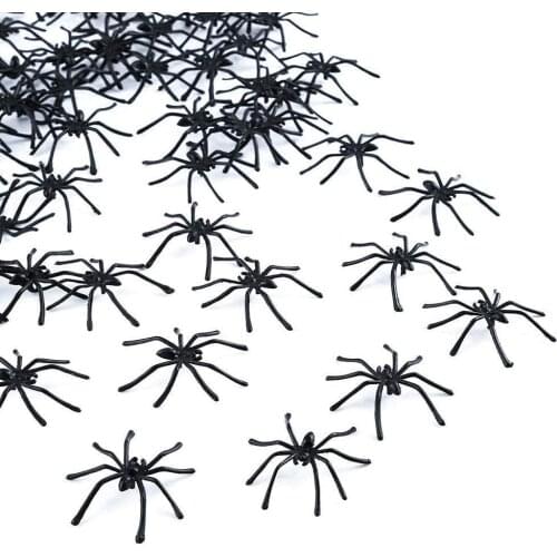 100PCS Halloween Mini Spider Plastic Black Luminous Spider Joking Birthday Toys DIY Decoration DIY Party Decorative Props