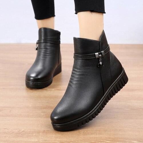 Winter Women Ankle Boots Black Leather 2021 Fashion Autumn Warm Fur Motorcycle Non-slip Waterproof Female Platform Boots Shoes