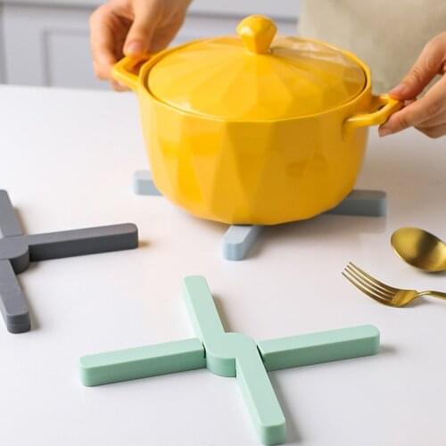 Foldable Silicone Pad Potholder Table Mat Household Anti-scalding and Heat-resistant Creative Dish Mat Pot Mat Kitchen tool