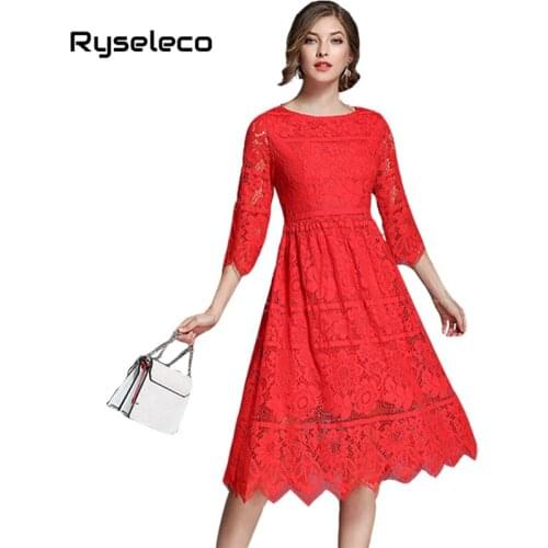 2017 Autumn Women Lace Dresses Girl Fashion Slim Sweet Chic Half Sleeve Crochet Floral Cutout Lace Midi Swing Flare Casual Dress