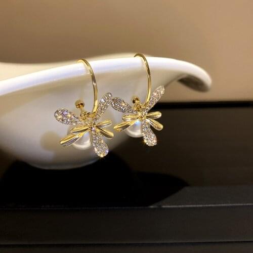 2021 New Fashion Sweet Crystal Flowers Drop Earrings Jewelry Contracted Korean Pearl Elegant Women Earrings Temperament