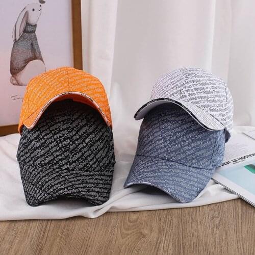 Summer and Autumn Ladies Hat Small Letter Pattern Fashion Baseball Cap Korean Version of All-match Fashion Mens Couple Caps