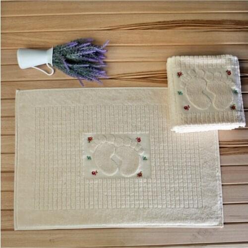 100% Cotton Embroidered 3 Pieces Foot Towel Mat 50x70 cm