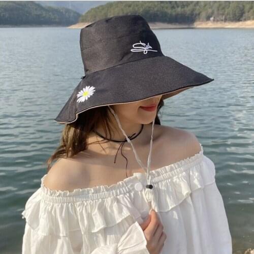 Flip on both sides in spring and summer, a must-have smiling fisherman sun hat for outdoor travel
