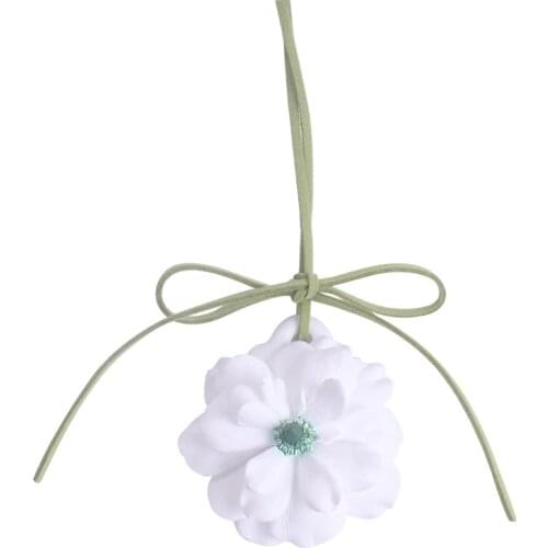 Scented Ceramic Flower Shaped Home Decoration Aroma Diffuser Hanging Car Air Freshener