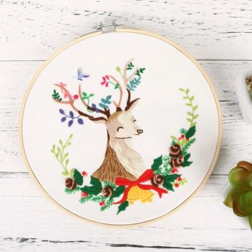 Christmas Elk DIY Pattern Printed Embroidery Kit with Hoop Cross Stitch Needlework Sewing Art Craft Painting Home Decor Gift
