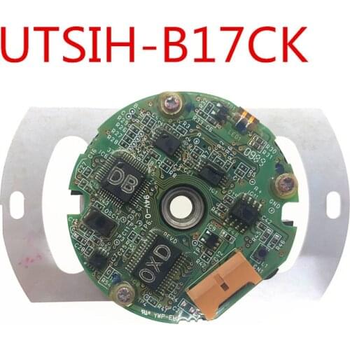 L'encodeur rotatif UTSIH-B17CK convient au servomoteur SGMGH-44AVA61