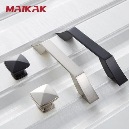 MAIKAK Black Cabinet Handles Knobs Zinc Alloy Door Kitchen Knobs Brushed Cabinet Pulls Drawer Modern Furniture Handle Hardware