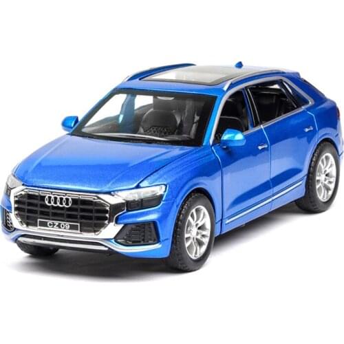 1:32 Alloy Diecast Audi Q8 Model Toy Pull-back Car with Lights Sounding Function Vehicls Adult Boys Collection Gifts