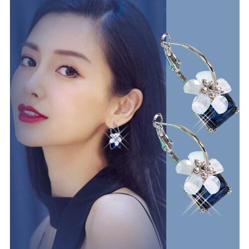 Fashion Korean Earrings Exaggerated Atmosphere Trend Temperament Ear Jewelry Crystal Cherry Earrings Earrings For Women