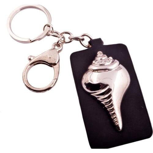 Feng Shui Bejeweled Conch Key Ring W1027